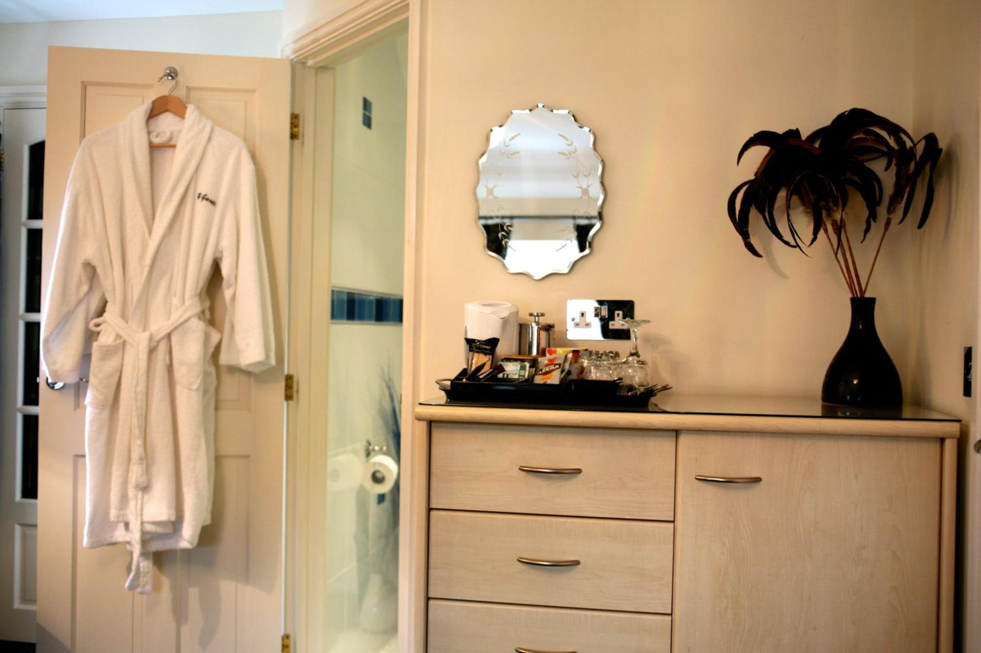 Y Garth Luxury Bed And Breakfast Dinas  Экстерьер фото